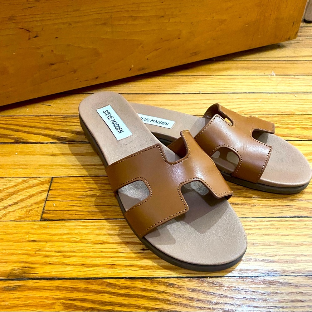 Steven Madden sandals size 7